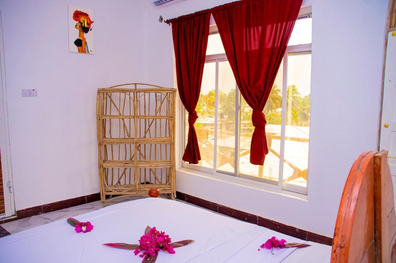 Zaina'S Beach House Nungwi Room photo